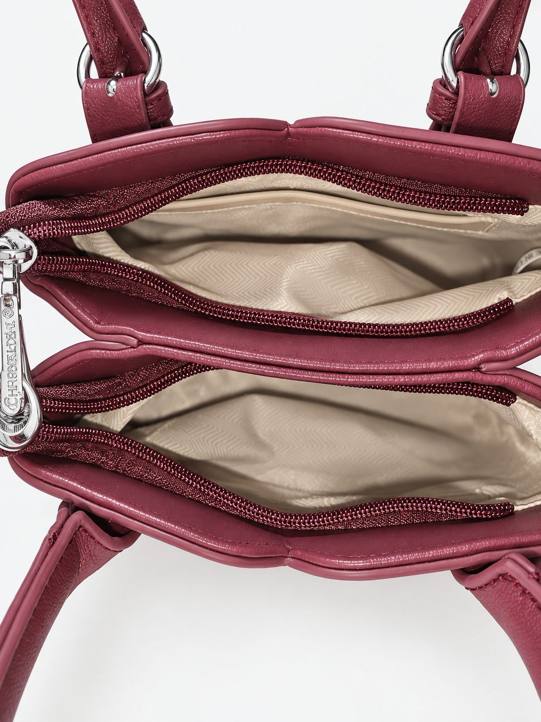 Bolso vino tinto para mujer detalle interior con compartimentos