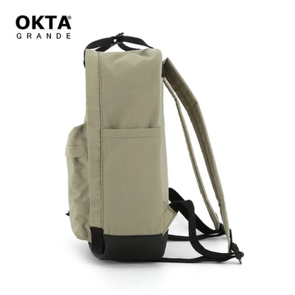 vista posterior bolso verde oliva mochila para dama