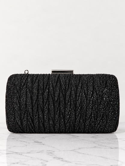 Clutch negro para mujer con acabado plisado