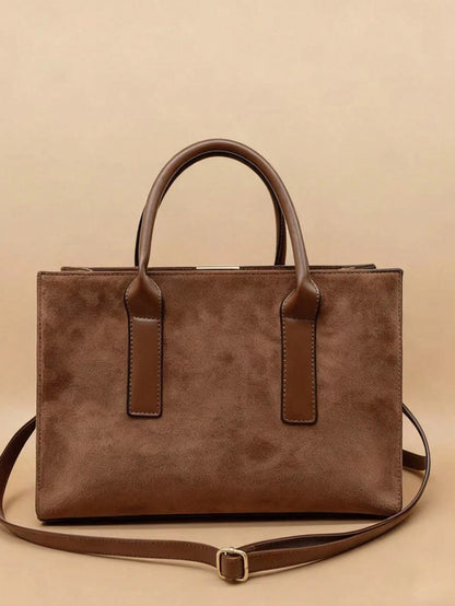 Bolso tote café para mujer vista posterior con correa ajustable