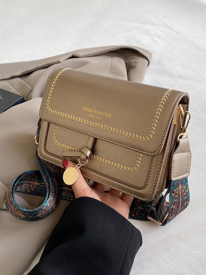 bolso bronce cuadrado para dama