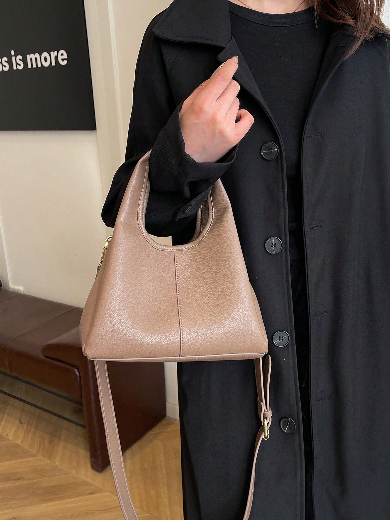 correa ajustable del bolso tipo cubo
