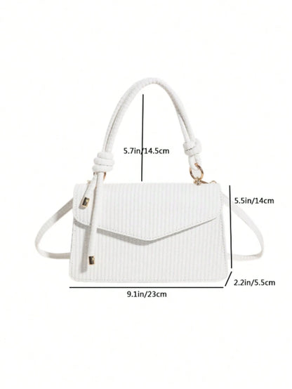 medidas del bolso 23 × 14.5 × 5.5 cm