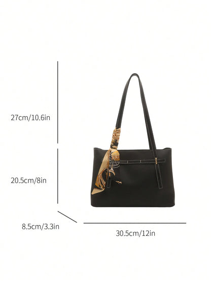 bolso tote negro para mujer detalle de medidas del bolso