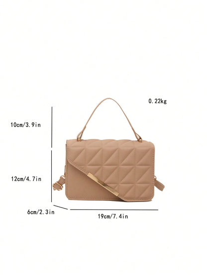 medidas del bolso 19 × 12 × 6 cm