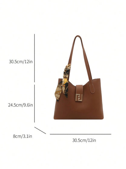 bolso tote marrón con medidas 30.5 × 24.5 × 8 cm