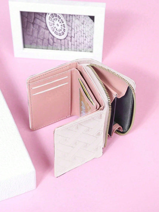interior de la billetera blanca para dama con compartimentos