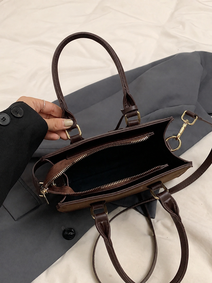 Bolso café para mujer con interior y cierre de cremallera