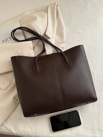 bolso tote café para mujer vista frontal y acabado liso